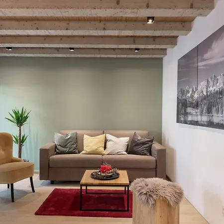 Doris' Nest 키츠부헬